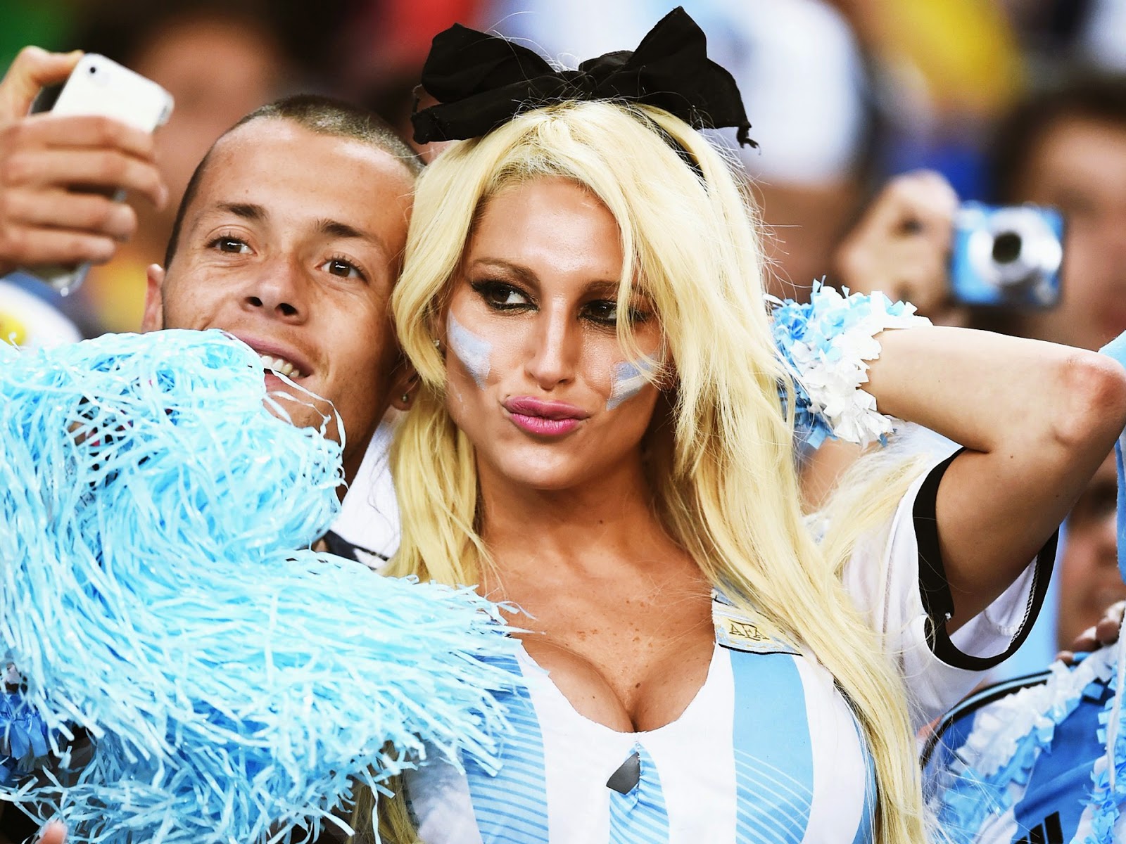 HD Argentina fans FIFA soccer World Cup 2014 Wallpapers - HD Wallpapers